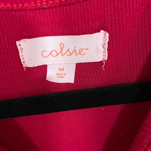 #175- COLSIE -red cropped tank - Picture 3 of 3